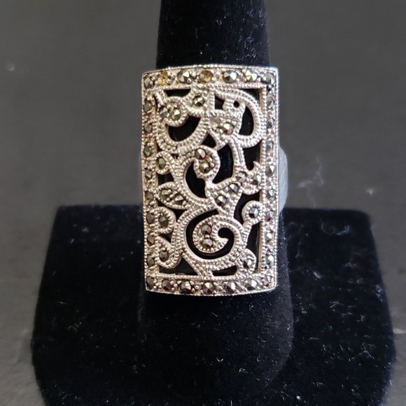 VINTAGE .925 MARCASITE / ONYX RING - SZ. 8.5 - Picture 8 of 9